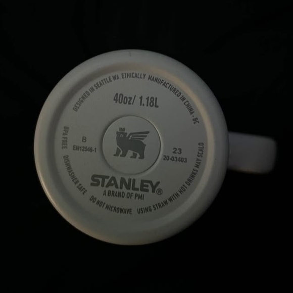 Stanley Quencher H2.0 Tumbler in Cream - Picture 5 of 6
